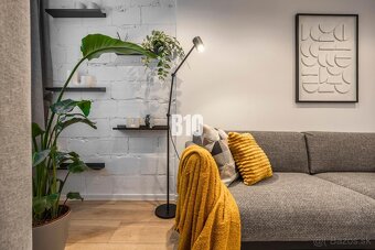 SVÄTOPLUKOVA - 3IZBOVÝ BYT, KTORÝ VÁM VYRAZÍ DYCH UŽ PRED OB - 4