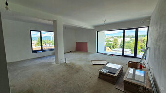 Dve vonkajšie zóny, jeden výnimočný domov: 3-izbový by - 4