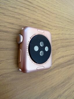 Apple Watch 3 GPS Rose Gold - 4