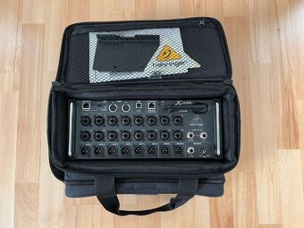 Behringer X Air XR18 Bag Bunde - 4