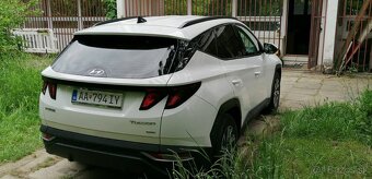 Hyundai Tucson 1,6 T-GDi rok 8/2021 pohon 4x4 kupovaný SR - 4