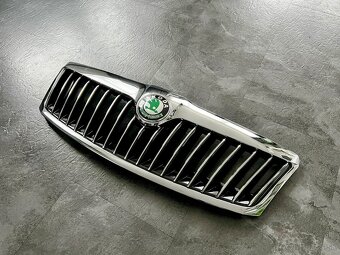 NOVÁ MASKA KAPOTY / ŠKODA OCTAVIA 2 FACELIFT /ZASÍLÁME NA SK - 4