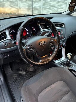 Kia Ceed SW 1,6crdi 100kw rok 2015 - 4