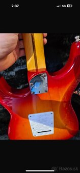 Predam FENDER STRATOCASTER DELUXE USA 2015 - 4