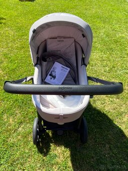 Hlboký kočík Inglesina Aptica Satin Grey - 4