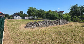 Stavebny pozemok - 4