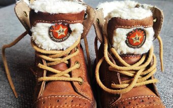Zimné chlapčenské kožené topánky značky Lasocki - 4
