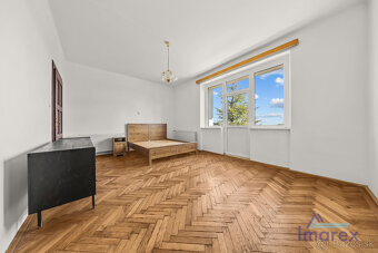 Poschodie vo vile pod hradom na prenájom - 4