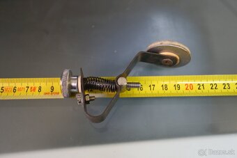 Vintage dampening assembly - 4