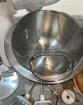 Bosch MUM 54230 900W kuchynský robot - 4