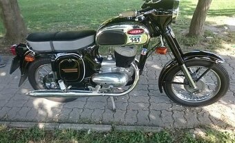 Jawa 250 592 - 4