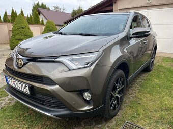Toyota RAV4 - 4