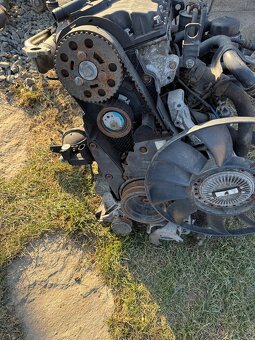 Rozpredám agregát 1.9 TDI 96kw AWX Superb 1 - 4