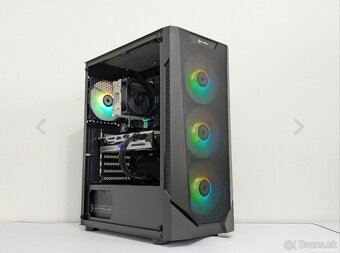 RYZEN 5 5600X/RX 6600 XT/16GB RAM/500GB NVMe - 4