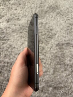 Apple Iphone 64GB Black - 4