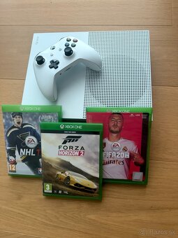 XBOX One S 1 TB - 4
