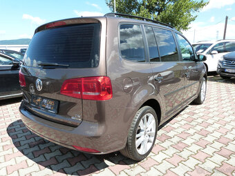 Volkswagen Touran 1.2 TSI BlueMotion Technology Comfortline - 4