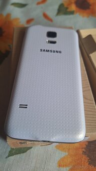 Samsung galaxy S5 mini - 4