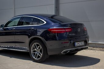 Mercedes Benz GLC  250 AMG LINE - 4