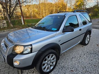 Land Rover Freelander 4x4 klima panorama zjazdový asistent - 4