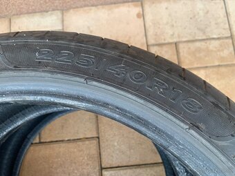 225/40 r18 letné - 4