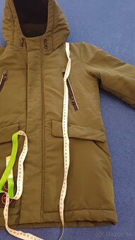 tmavozelená vetrovka - 4