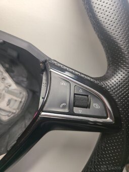 ŠPORTOVÝ VOLANT ŠKODA - 4