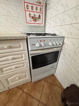 Predám nábytok+ spotrebiče - 4