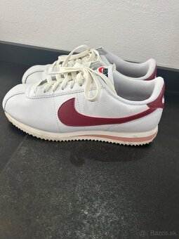 Tenisky Nike , cena kus - 4