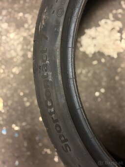 255/35R21 - 4