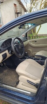 Predám nepojazdne-na náhradné diely Mercedes B A150 - 4