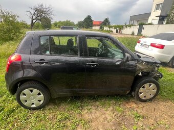 Suzuki Swift 4x4 - 4