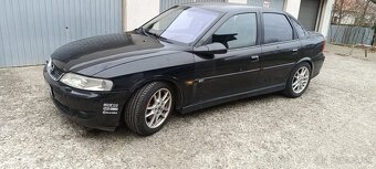 Opel Vectra B Sport 2.2 DTI 92 kw 125 koní - 4