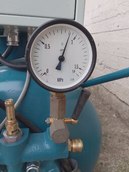 Kompresor orlik PKS 50 ,3 valec 300 litrov - 4