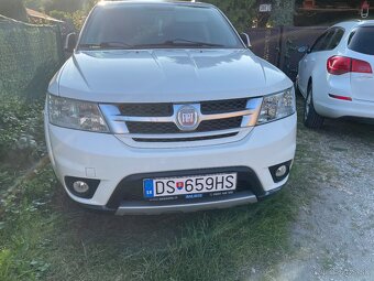Predám Fiat freemont - 4