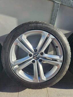 Predám disky R17 s úplne novými pneumatikami 235/45/17 - 4