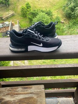 NIKE AIR MAX - 4