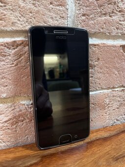 Motorola Moto G5 s android 8 - 4