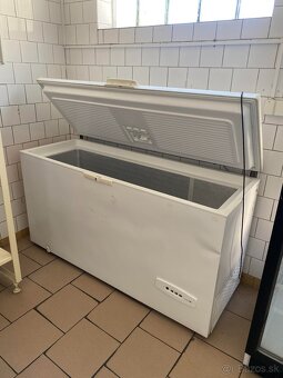 Predám mraziak – truhlicový Whirlpool AFG 6552 AP - 4