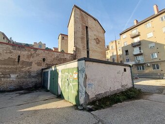 Garáž s montážnou jamou - Ružinov - 4