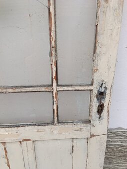 STARé DVERE SO SKLOM - 4