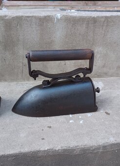 Staré žehličky - 4