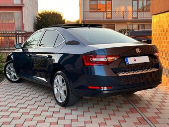 Škoda Superb Sedan 2.0 TDI 140kw DSG 4x4 - 4