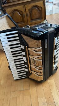 Predam koncertnú Harmoniku, akordeón Lignatone Aida VII v po - 4