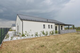Nový 4 izbový RD 18 km od Košíc pri Volve. - 4