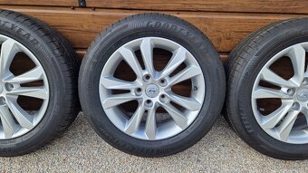 Letná sada Originál Hyundai i30, 5x114,3 R16 - 4