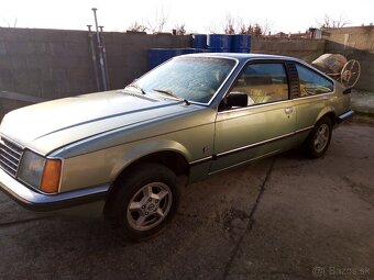 Opel Monza - 4