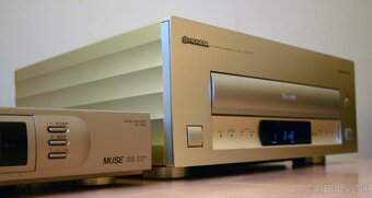 PIONEER HLD-X9 + VICTOR HV-MD2 LD MUSE HI VISION set - 4