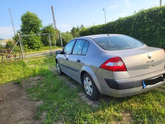 Renault Megane 1,4 benzín 72W Sedan - 4