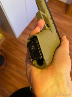 Airsoft pištoľ Glock 17 - 4